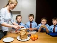 Школа и здоровое питание: Завтраки: что давать ребенку в школу?