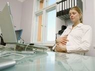 Беременность и работа: Как избежать стрессов на работе во время беременности?