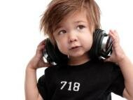 Творчество с детьми: А вы пробовали записать радиопьесу?